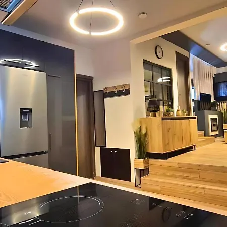 Jk Luxury Old Town Apartment Thessaloniki